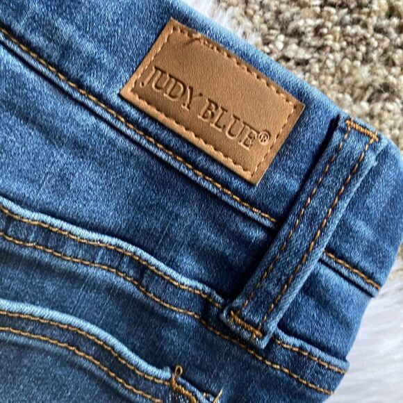 Judy Blue Boyfriend Fit Jeans Pull On Distressed Womens Size 7 28 Blue Stretchy - Picture 5 of 8